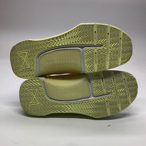 Women’s Nike Metcon 9 White/Yellow DZ2537-106 USED Mark inside sz 9 - Picture 6 of 12